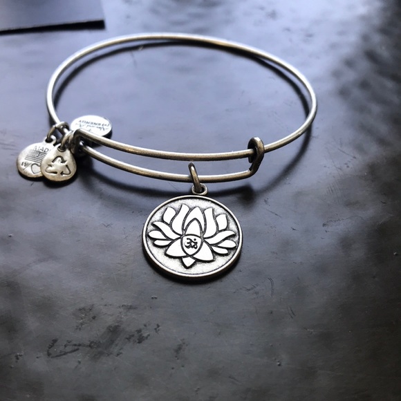 Alex and Ani Lotus Peace Petals bangle bracelet - Picture 4 of 8